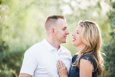 v Engagement photography in Arizona